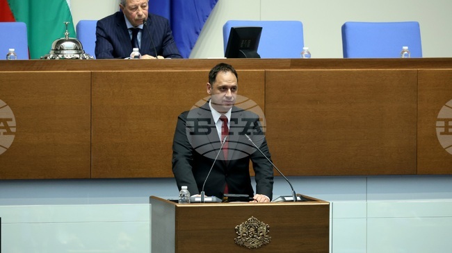 Progressive Bulgaria's Vitanov: In Few Days, We Will Be Called Upon to Take on Responsibility of Governing