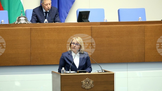 ДПС ще изпълнява своята роля на конструктивна и отговорна опозиция, заяви Айтен Сабри