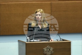 Народно събрание - Михаела Доцова