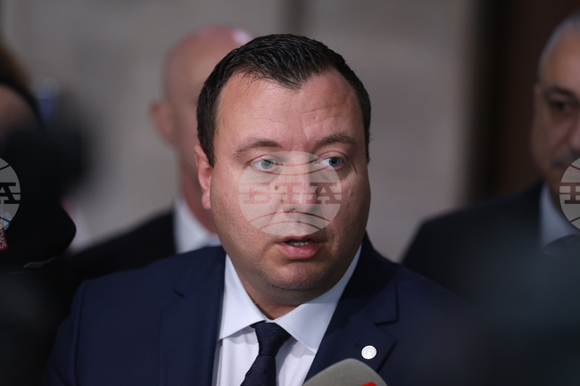 Vazrazhdane Seeks Support to Challenge President's Decree on New Central Election Commission before Constitutional Court