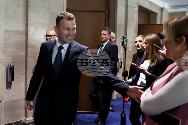 Народно събрание - тържествено заседание - кулоари