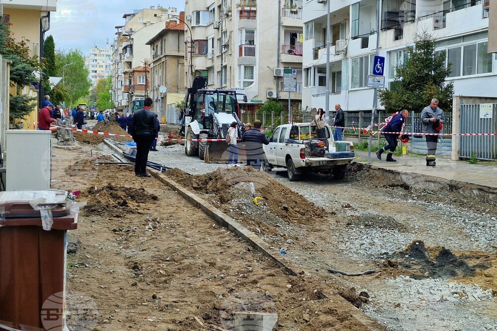 Бургас - ремонт на улица - инцидент