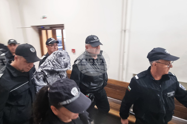 Започна делото срещу 18-годишен младеж от Хасково, обвинен в убийството на приятелката си 