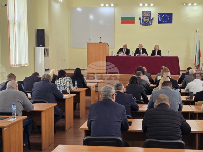 Приемане на отчет за състоянието на общинската собственост бе в точките на заседанието на Общинския съвет в Кърджали