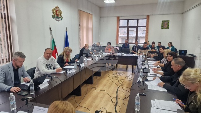 Общинският съвет в Чепеларе прие етичен кодекс и промени в правилника за организацията и дейността