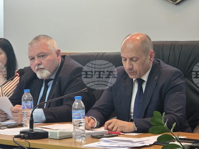 Кметът на Ловеч оттегли предложението си за създаване на Общинско предприятие „Обреди“ към Общината