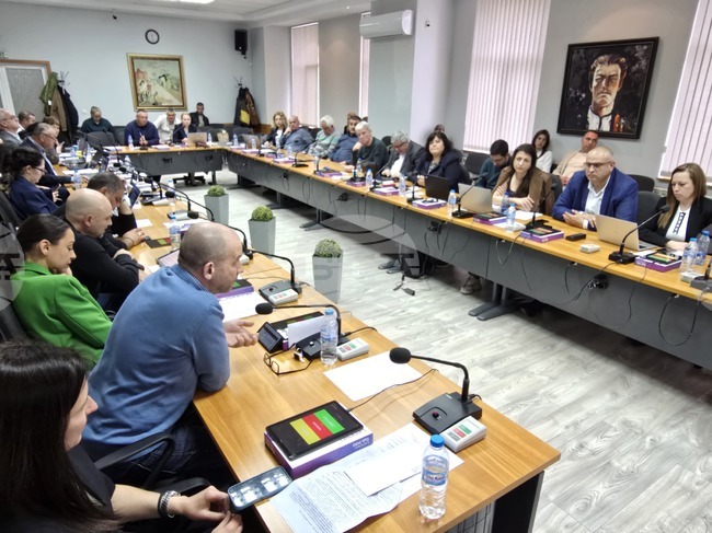  Общинските съветници в Ловеч приеха доклад за осъществените читалищни дейности в общината