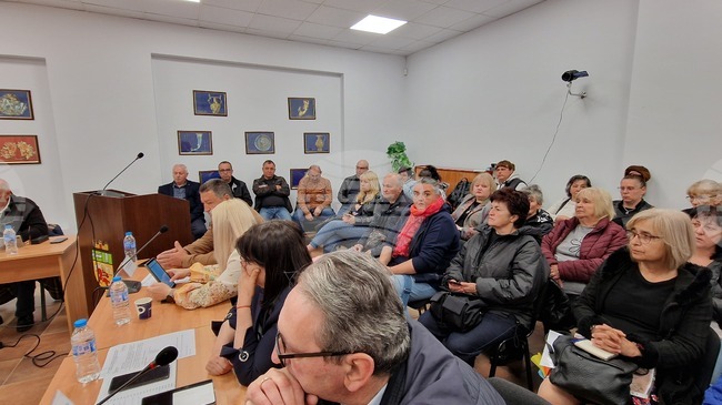 Общинският съвет в Радомир отпусна малко над 19 хил. евро на Медицински център – Радомир за ремонт на рентген