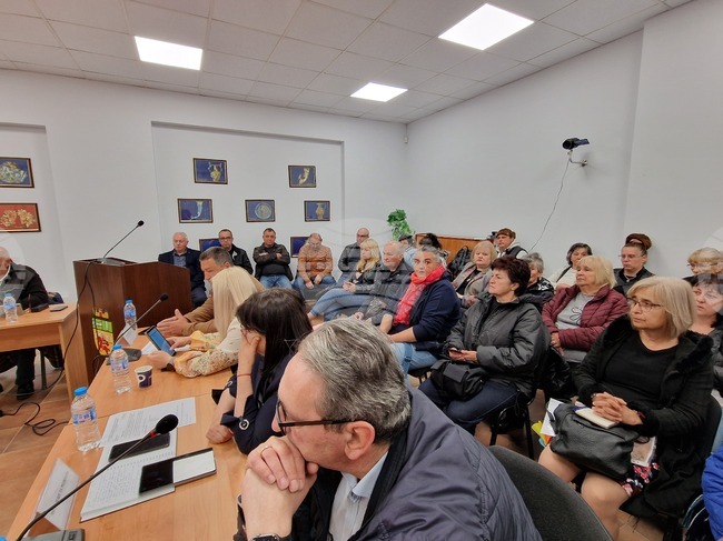 Общинският съвет в Радомир отпусна малко над 19 хил. евро на Медицински център – Радомир за ремонт на рентген
