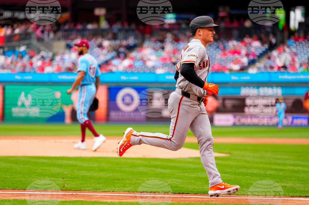Giants Phillies Baseball