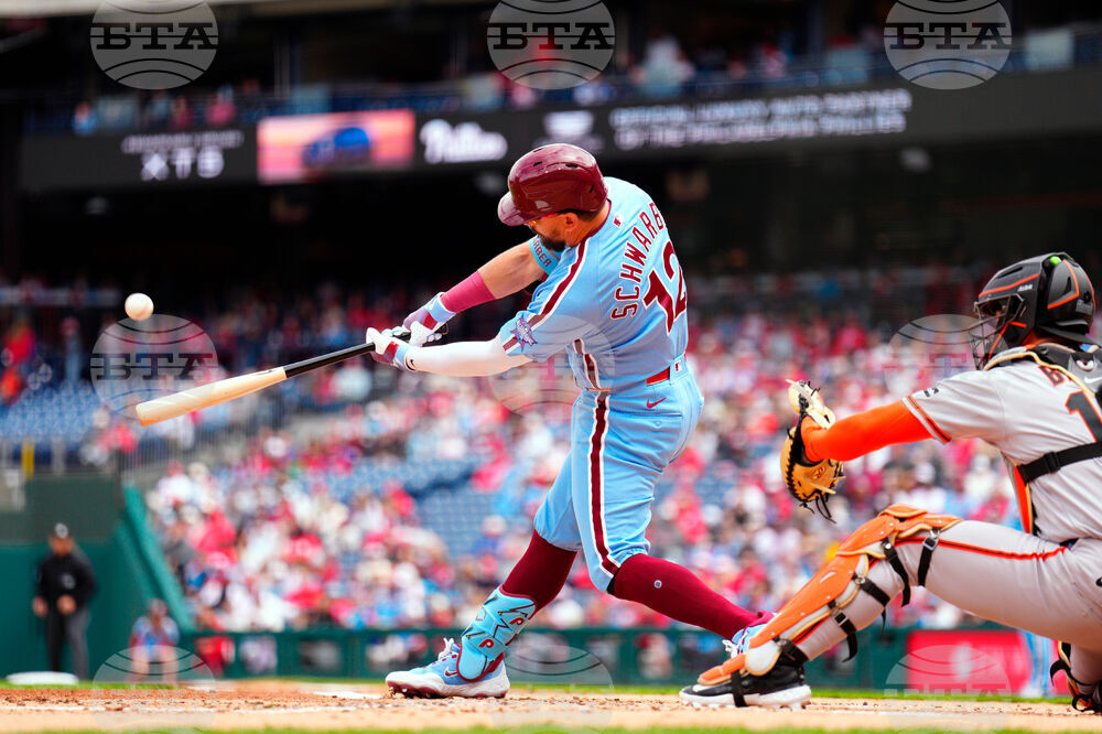 Giants Phillies Baseball