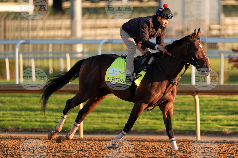 Kentucky Derby Horse Racing