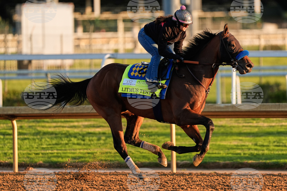 Kentucky Derby Horse Racing