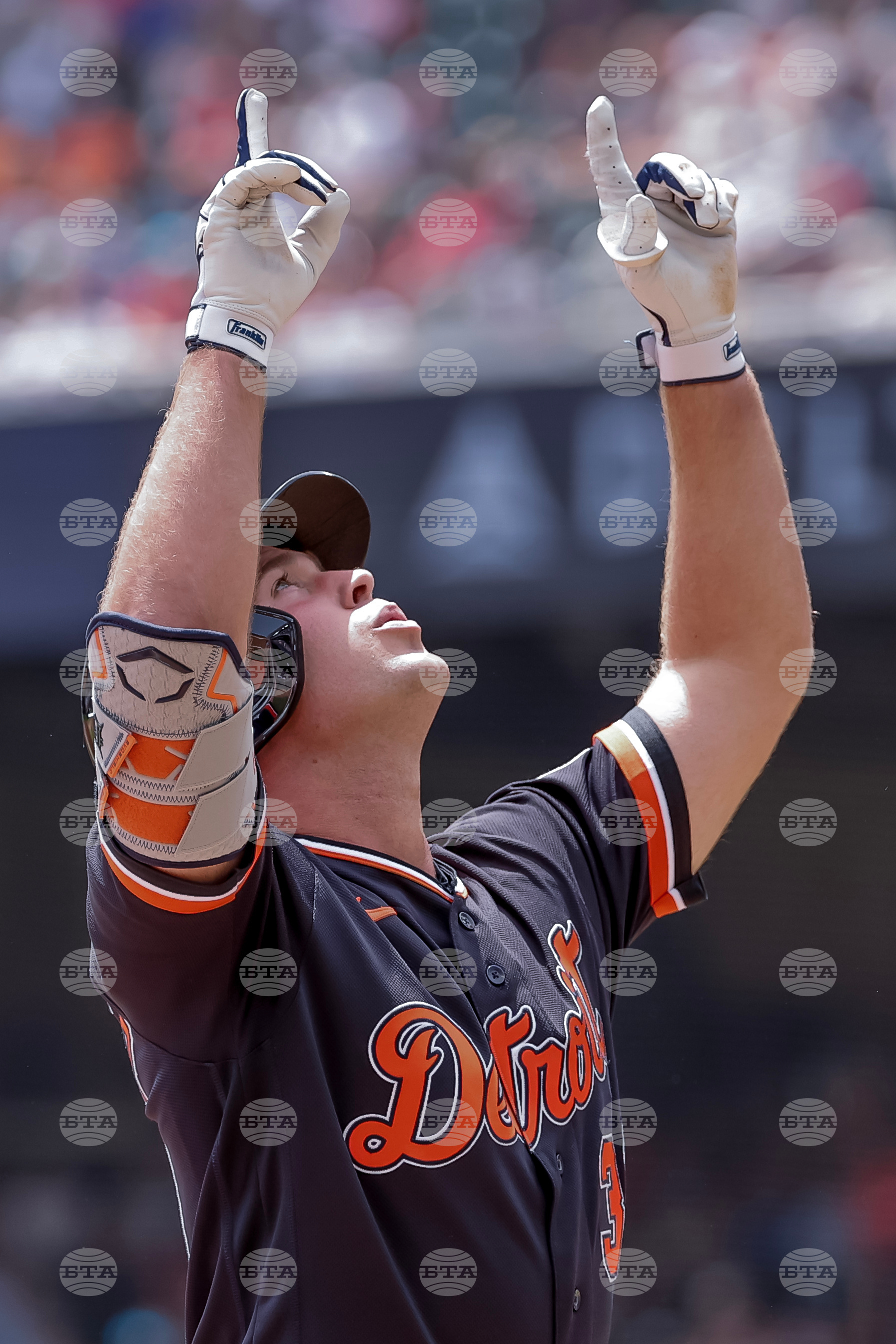 Tigers Braves Baseball