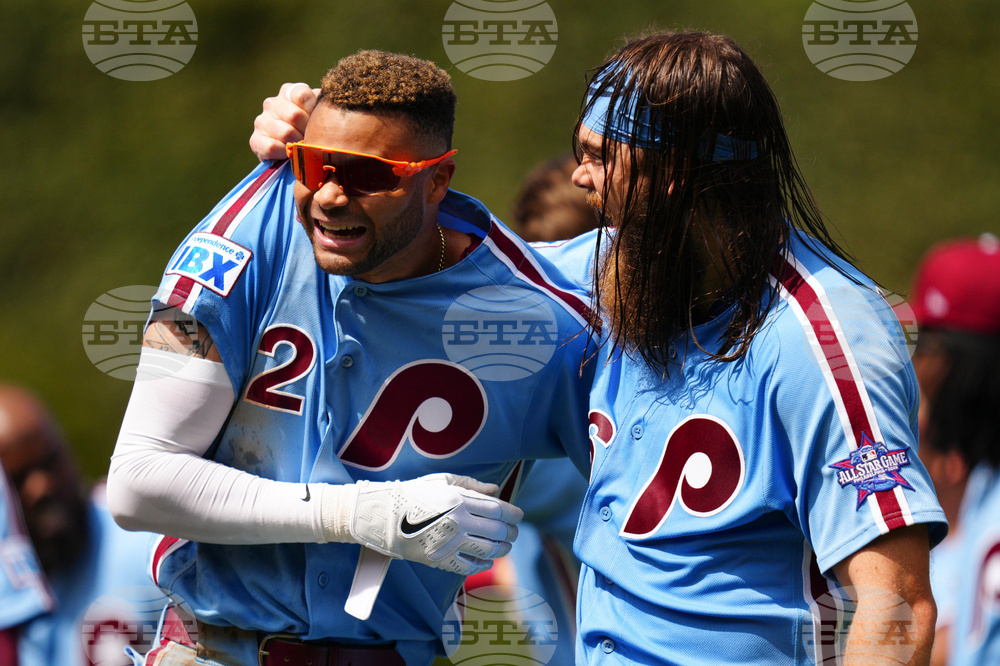 Giants Phillies Baseball