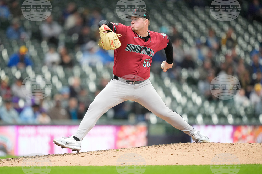 Diamondbacks Brewers Baseball