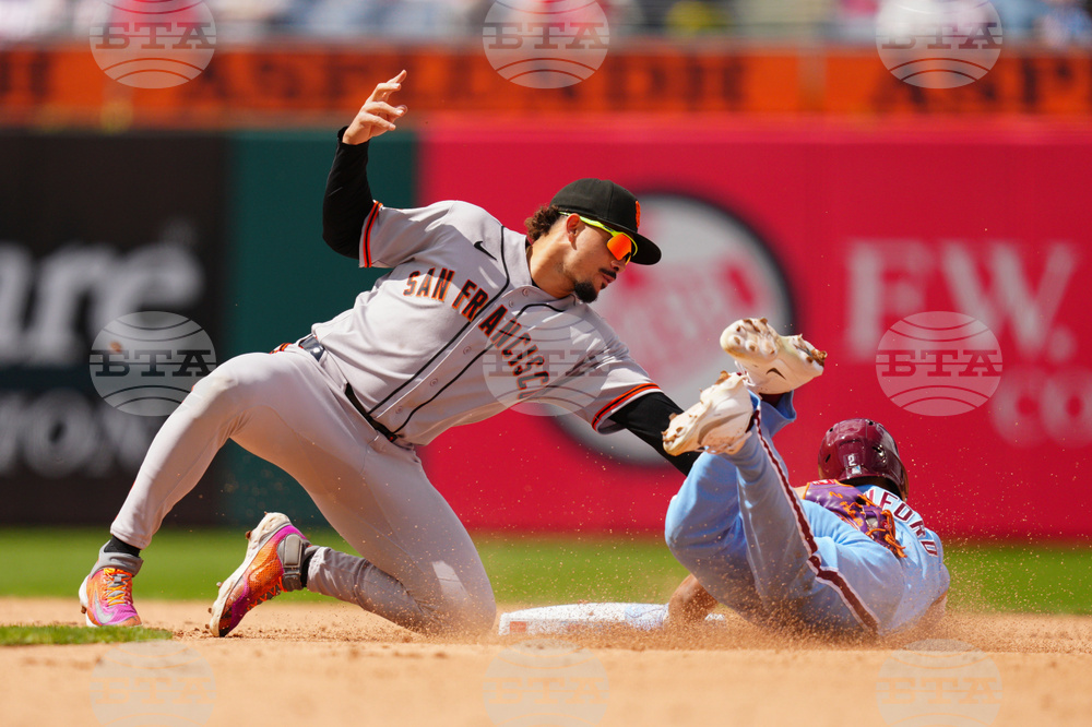 Giants Phillies Baseball