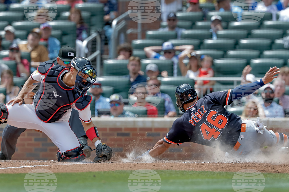 Tigers Braves Baseball