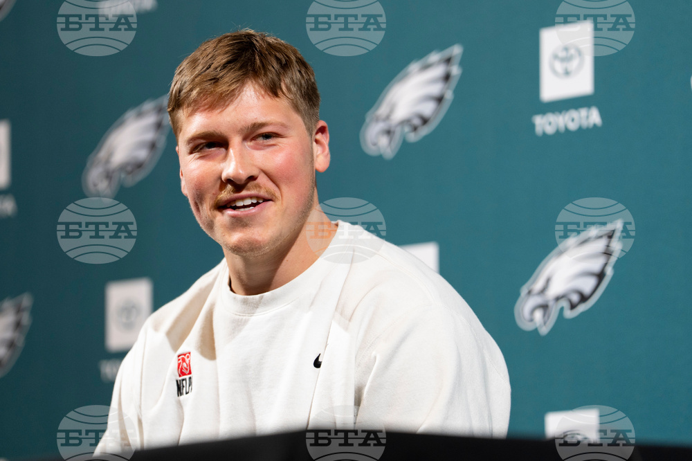 Eagles Draft Football