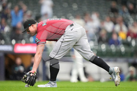 Diamondbacks Brewers Baseball