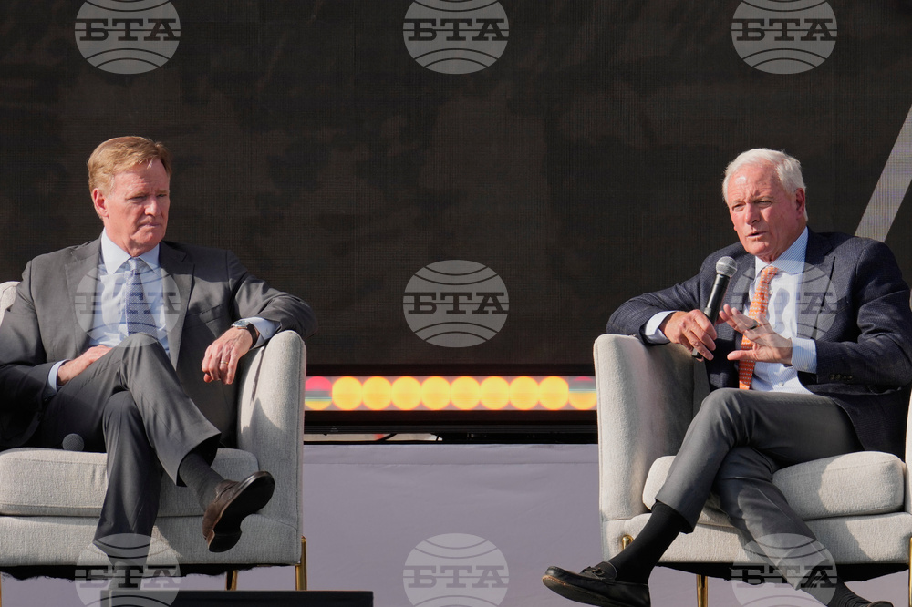 Browns Stadium Groundbreaking Football