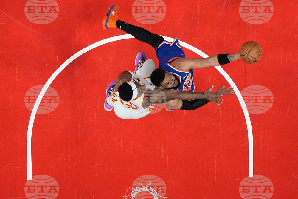 Knicks Hawks Basketball