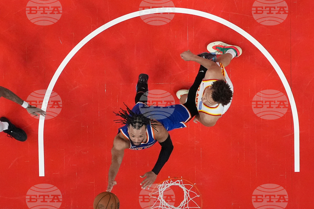 Knicks Hawks Basketball