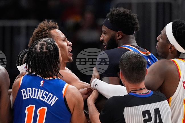 APTOPIX Knicks Hawks Basketball
