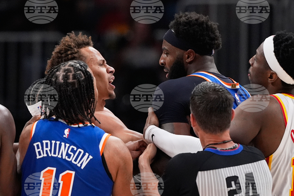 APTOPIX Knicks Hawks Basketball