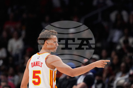 Knicks Hawks Basketball