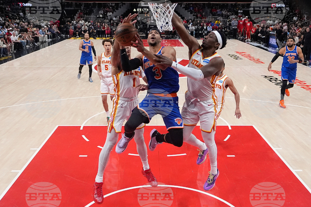 APTOPIX Knicks Hawks Basketball