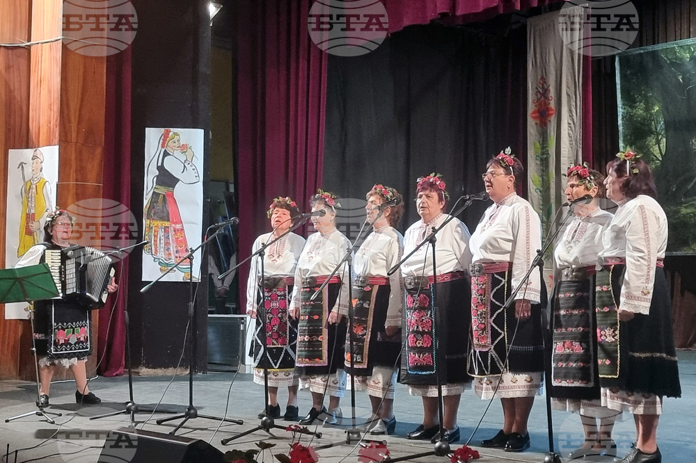 Левски - фолклорен фестивал „Гергьовски люлки“