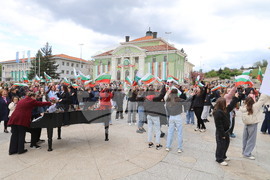 Панагюрище - детски градини - флашмоб