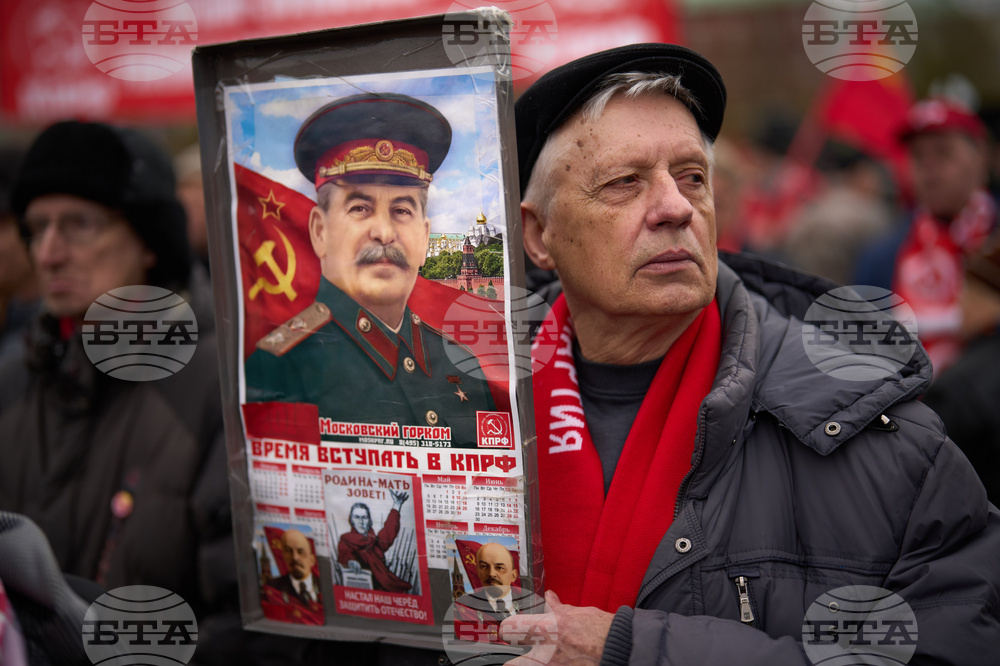 Russia May Day Labor