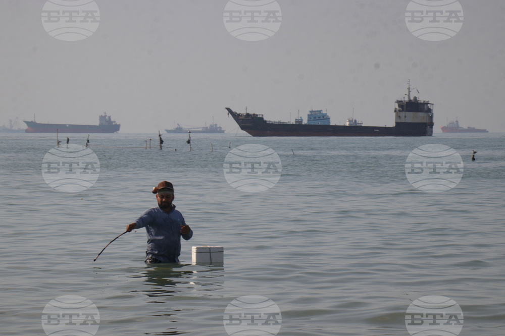 APTOPIX Iran War Strait of Hormuz