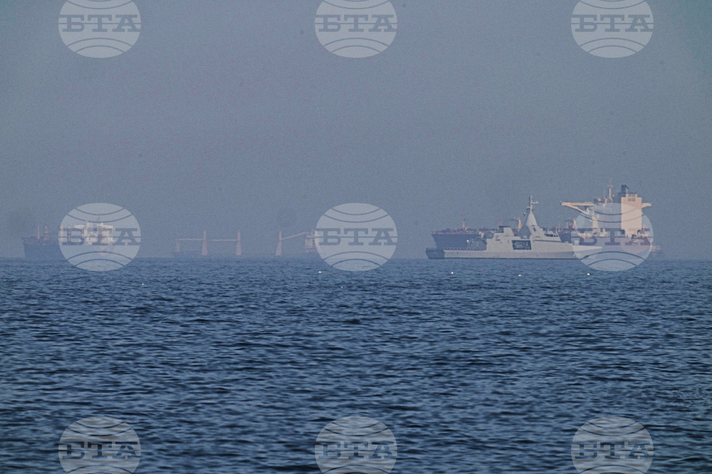 Emirates Iran War Strait of Hormuz