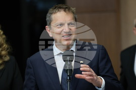 Панагюрище - президент - 150 години от Априлското въстание - честване