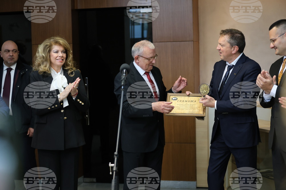 Панагюрище - президент - 150 години от Априлското въстание - честване