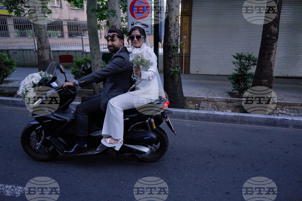 APTOPIX Iran Daily Life