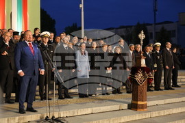 Панагюрище - 150 години от Априлското въстание - тържествена проверка-заря