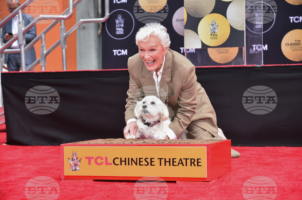 Glenn Close Hand and Footprint Ceremony