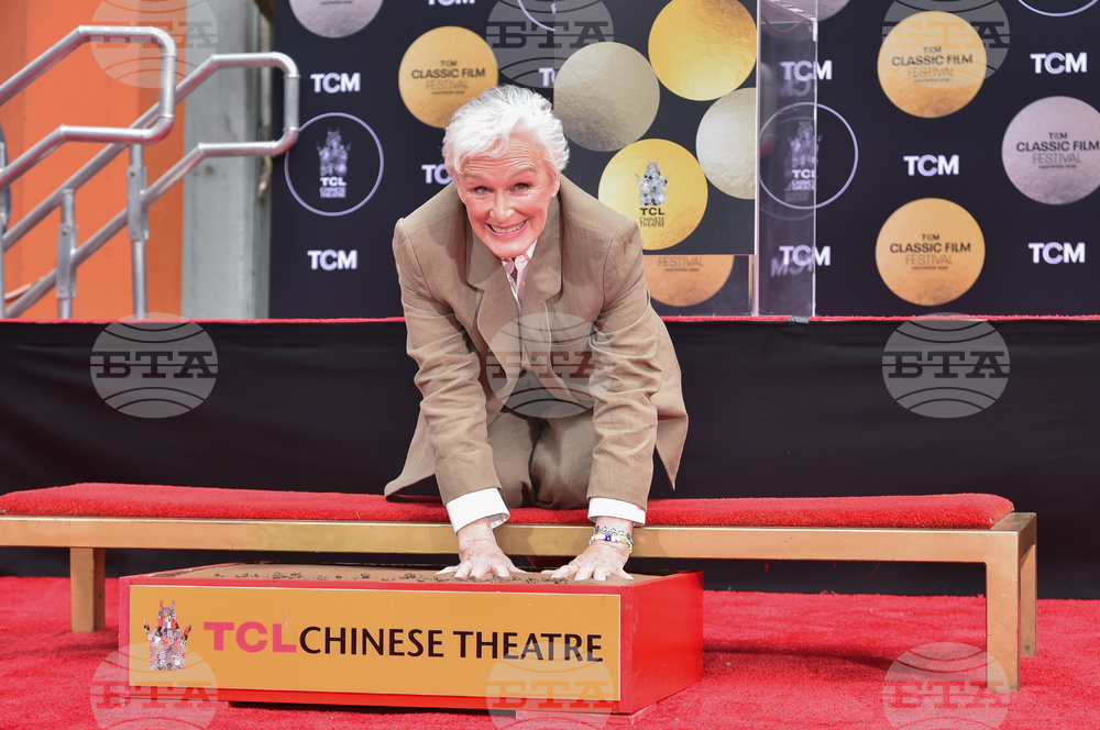 Glenn Close Hand and Footprint Ceremony