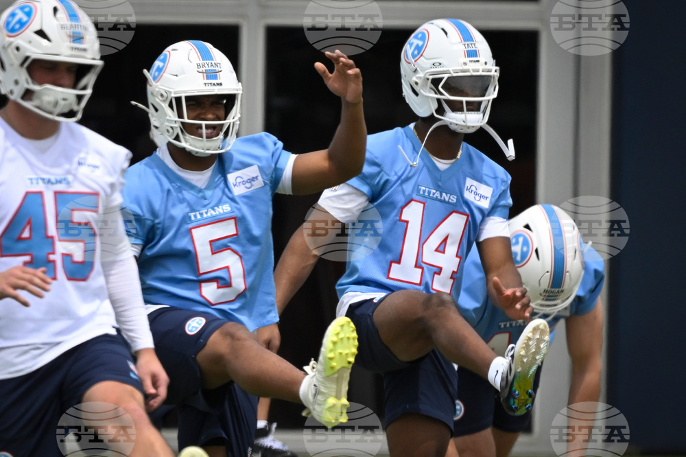 Titans Rookies Football