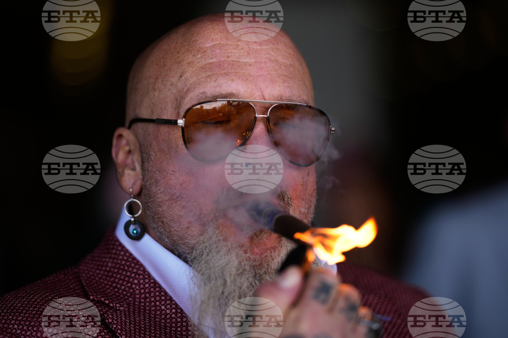 Kentucky Oaks Horse Racing
