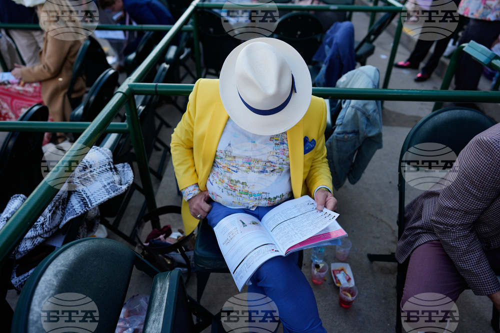 Kentucky Oaks Horse Racing