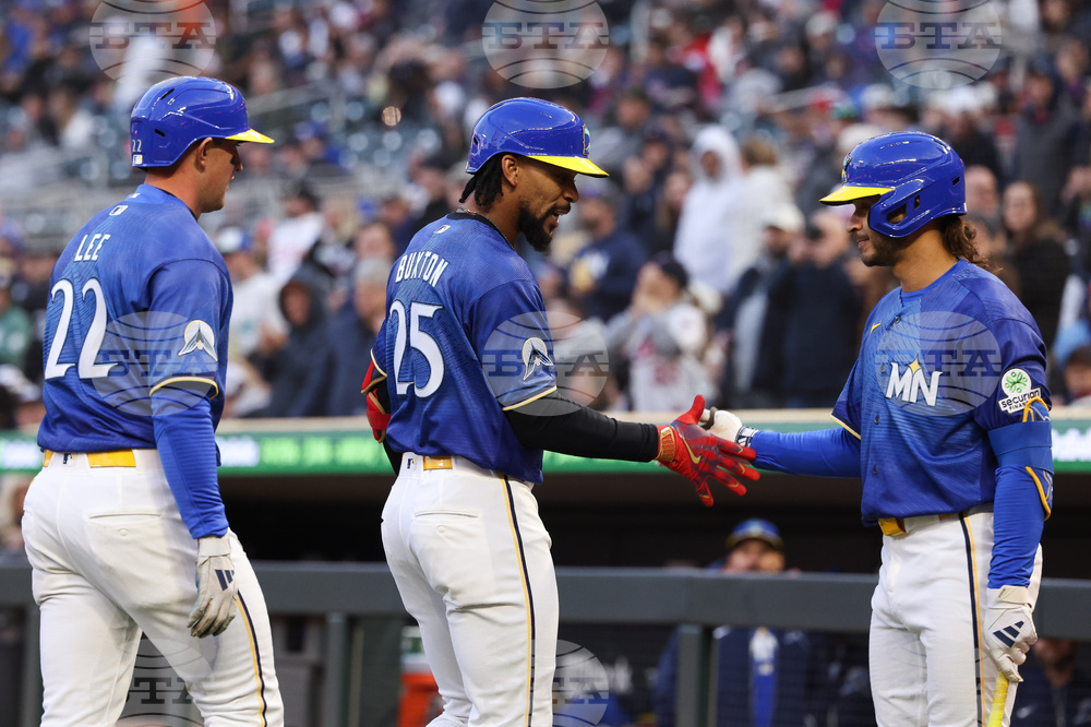 Blue Jays Twins Baseball
