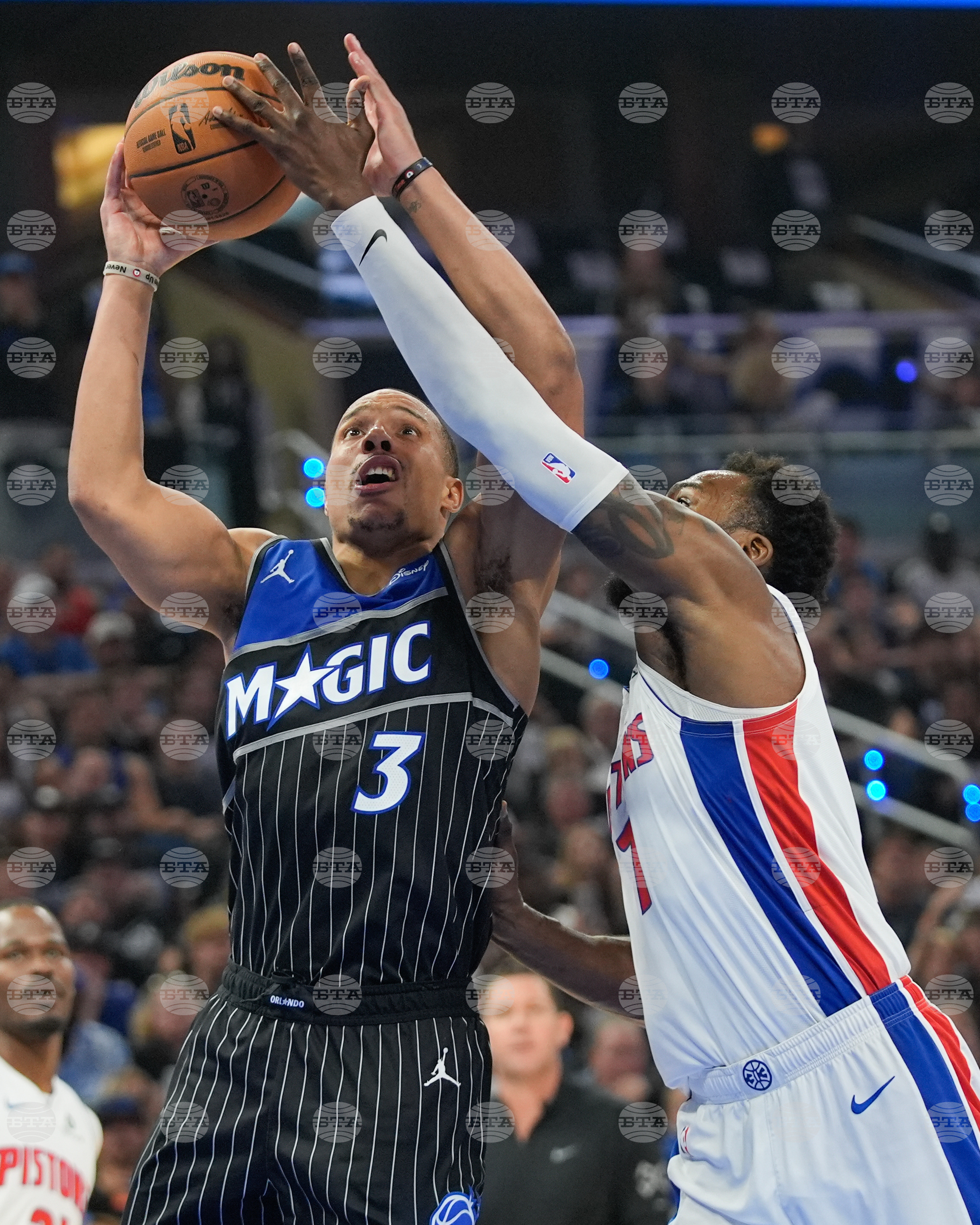 Pistons Magic Basketball