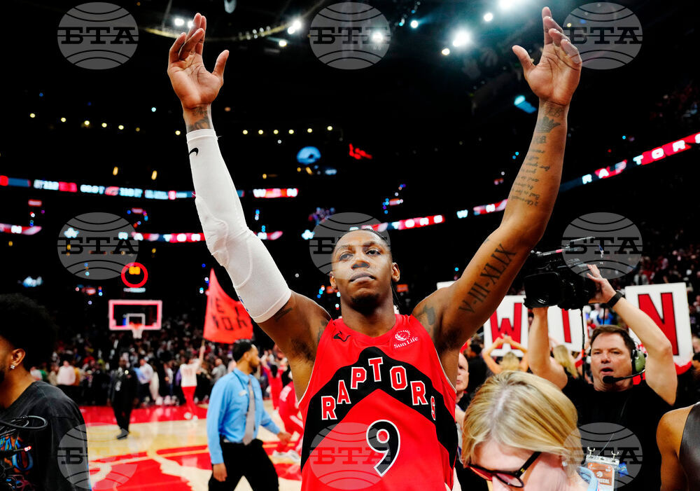 Cavaliers Raptors Basketball