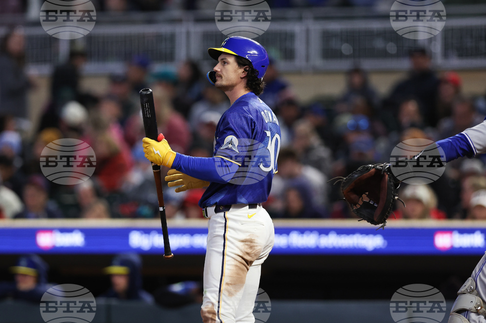 Blue Jays Twins Baseball