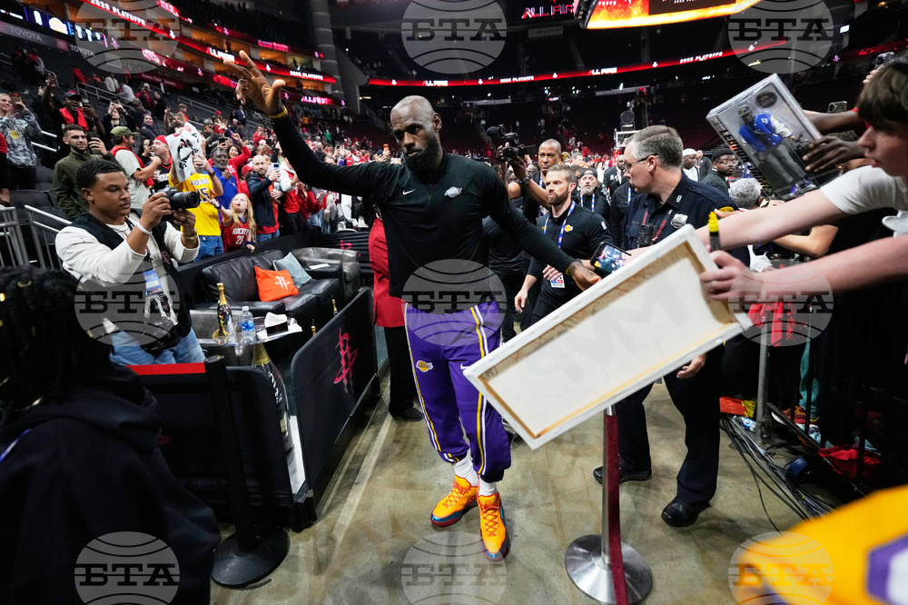 Lakers Rockets Basketball